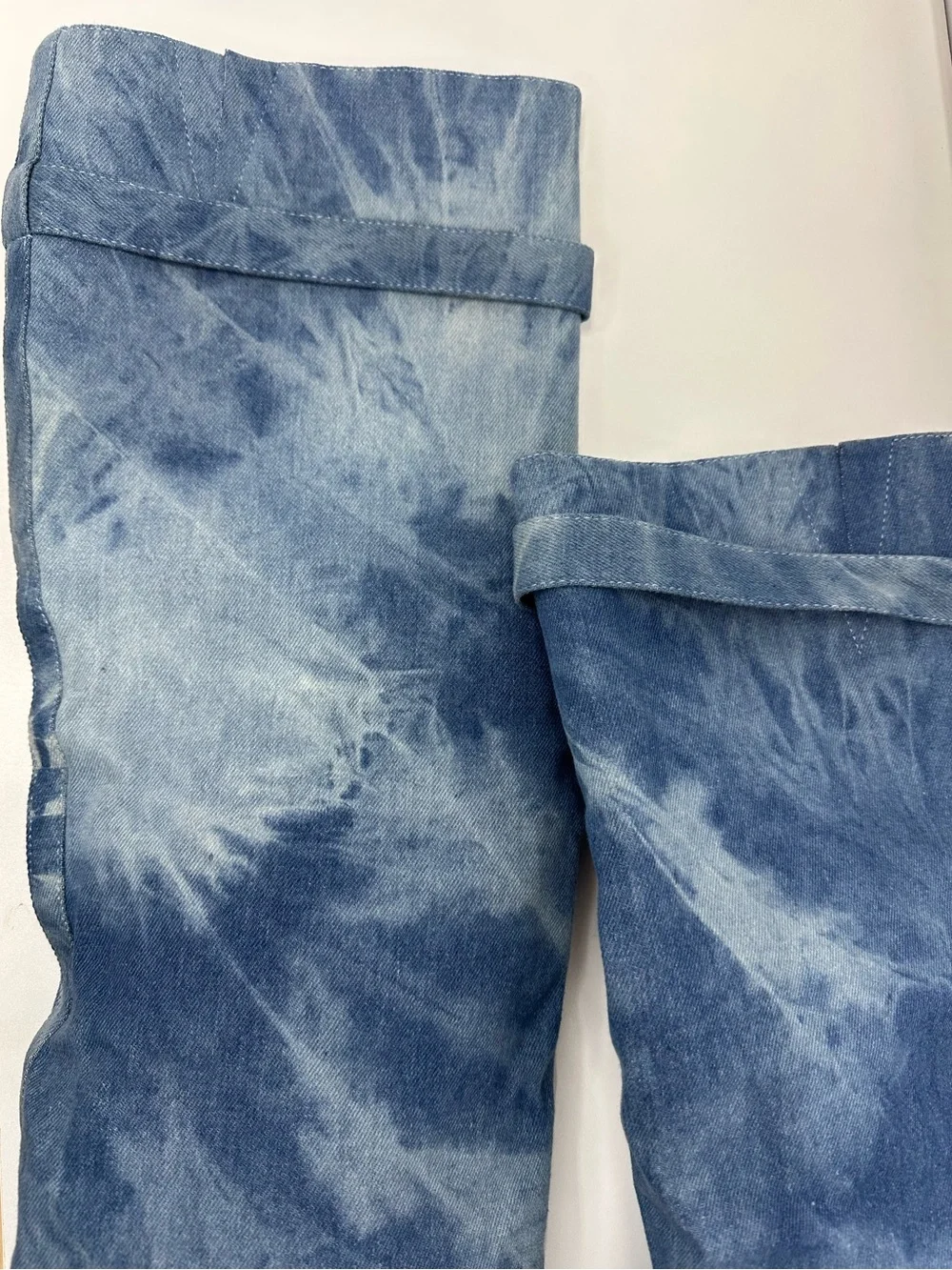 NIB Azalea Wang Marietta Denim Fold Over Open Toe Wedge Boots Tie Dye Size 9